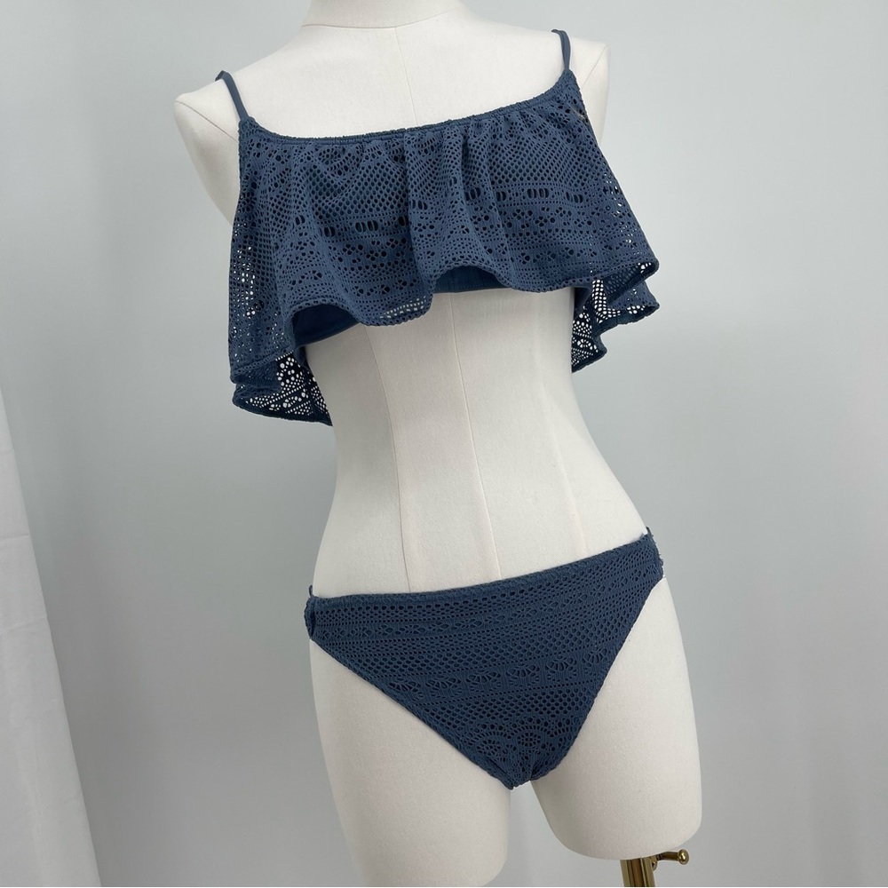 Roxy Crochet Flounce Two-Piece Bikini M Boho Chic Cottagecore Coastal Grandma